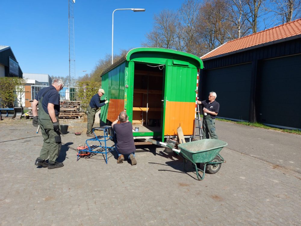 Pipowagen schilderen